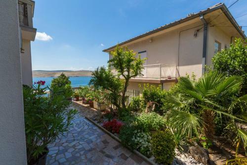 Apartamentos Ahel