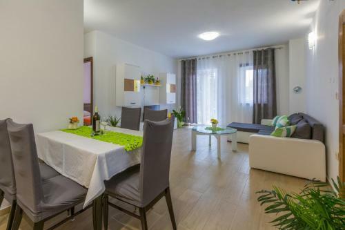 Apartamentos Brnic 3