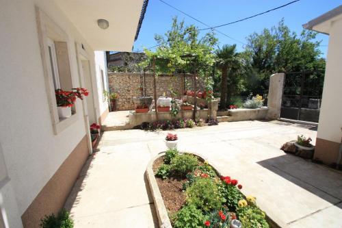 Apartamentos Brnic 2