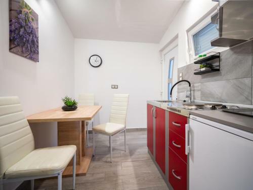 Apartment Mira-1