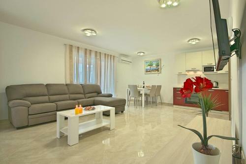House Vilana