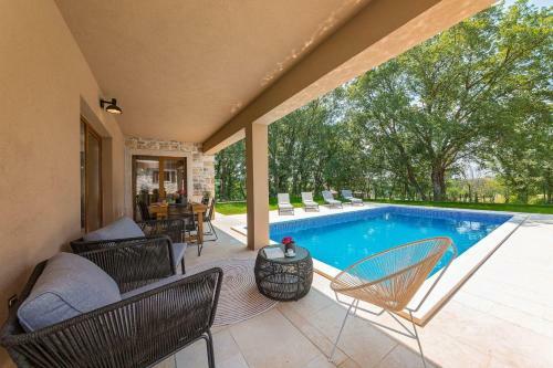 Villa Brih III