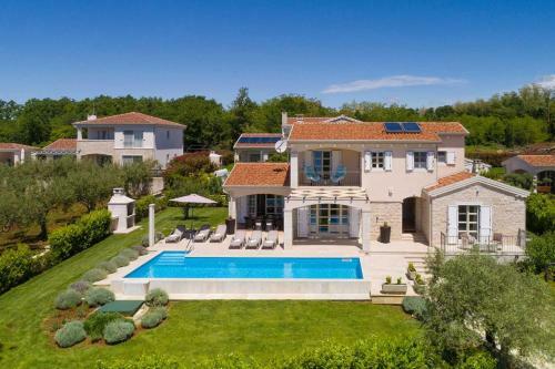 Villa Blanca