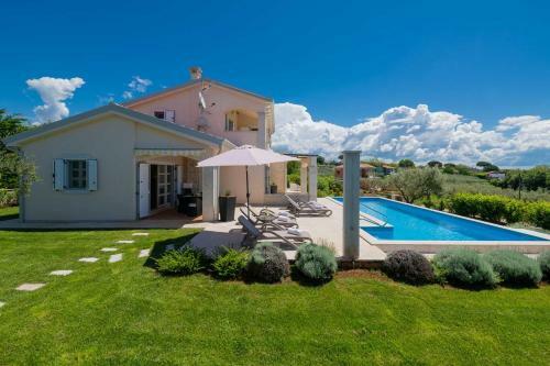 Villa Blanca