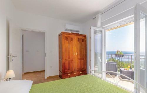 Villa Holiday Home Aqua