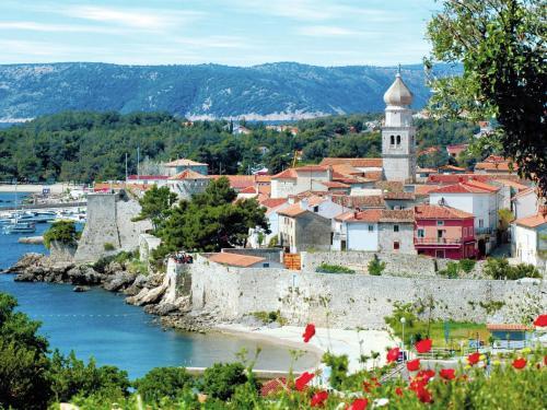 Classy Villa With A Sea View In Krk Island