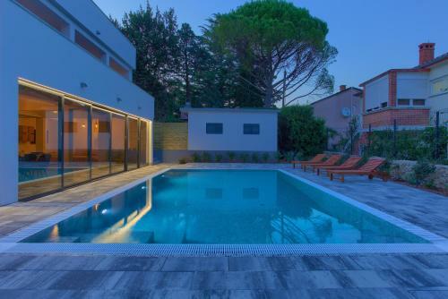 Villa Phoenix