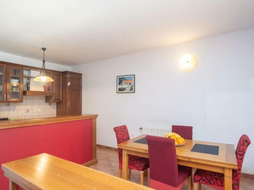Apartment Iva-1