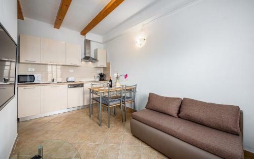 Apartments Drenje