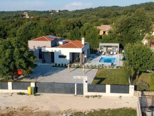 Villa Aida