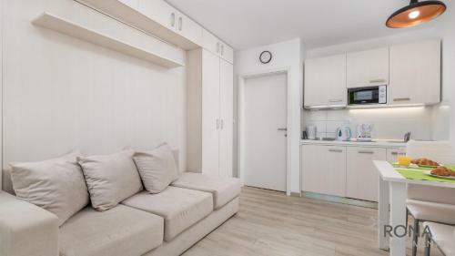 Rona Studio Apartment Tena