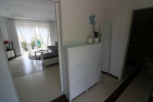 Apartments Ema
