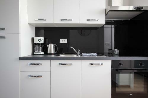 Apartments A&z