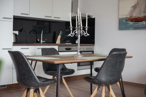 Apartments A&z