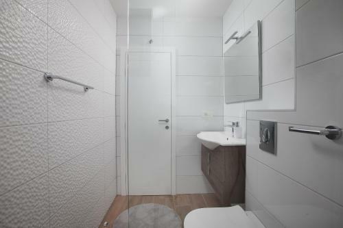 Apartments A&z