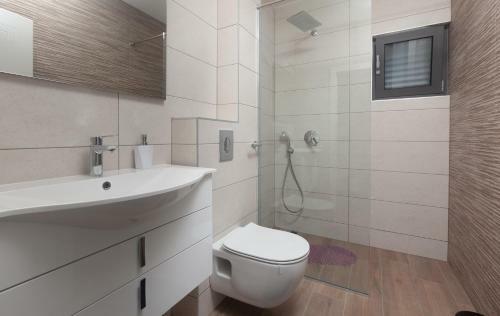 Apartments A&z