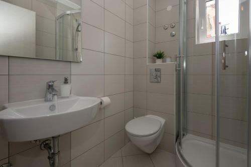 Apartment With Big And Free Private Parking