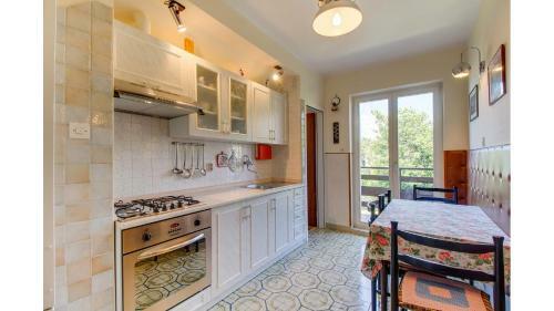 Hostal Cozy Apartment Blamax With Beautiful Private Garden