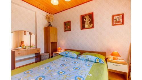 Hostal Cozy Apartment Blamax With Beautiful Private Garden