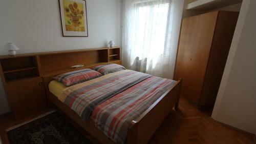 Hostal Apartments John