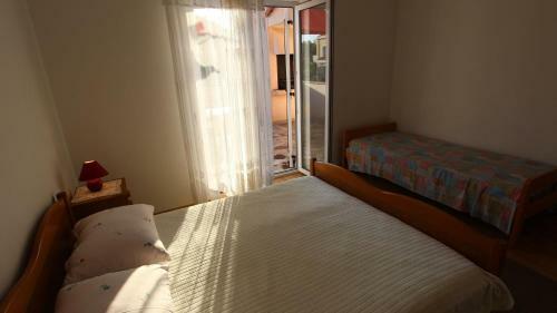 Hostal Apartments Vrbov?an