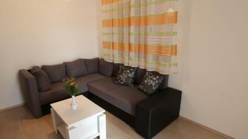 Hostal Apartments Duda