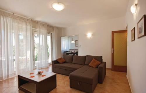 Apartment Vesna 812