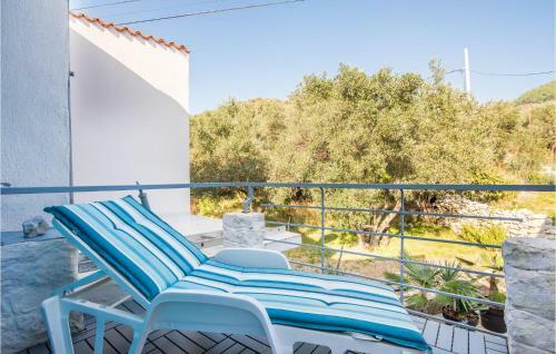 Beautiful Home In Miholascica W/ Jacuzzi And 3 Bedrooms
