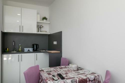 Apartments Karol & Mara