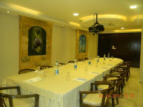 Saint John Hotel