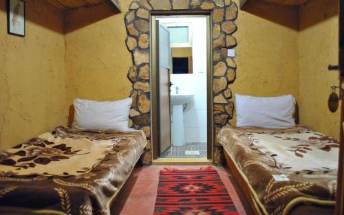 Bait Ali Lodge, Rum