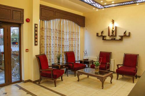 Rumman Hotel