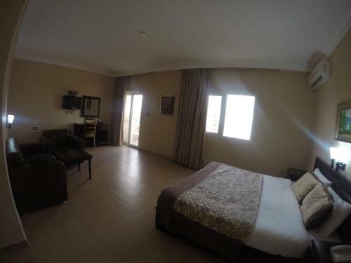 Delilah Hotel