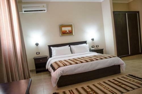 Delilah Hotel