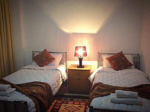 Hostal Pilgrim's Guest House