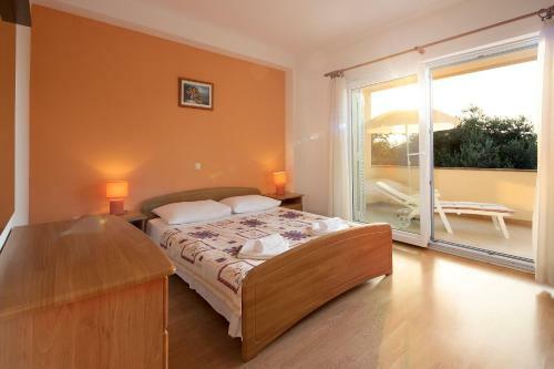 Aparthotel Resort Trcol