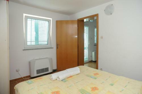 Apartments Brano - With Pool