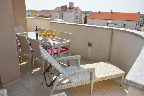 Apartamentos Villa Pool Centrale