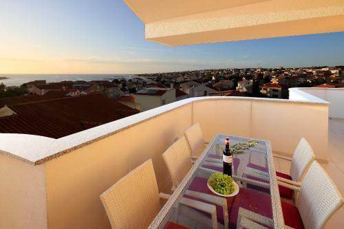 Apartamentos Villa Pool Centrale