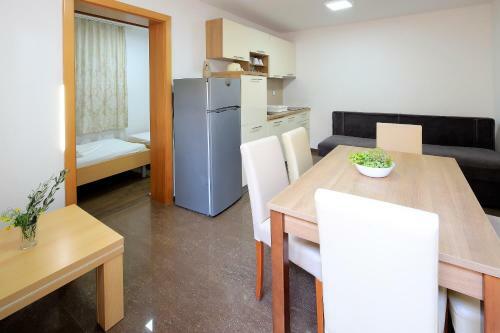 Apartamentos Villa Pool Centrale