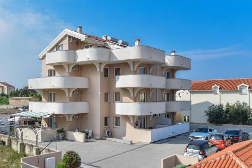 Apartamentos Villa Pool Centrale