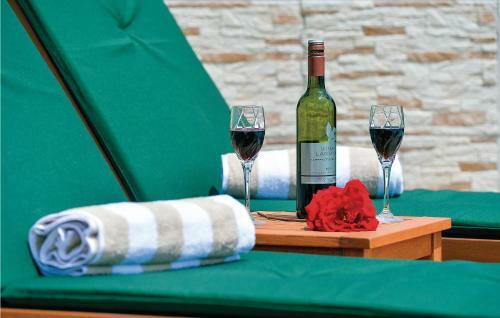 Four-bedroom Holiday Home In Novi Marof