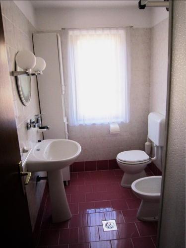 Apartment In Novigrad With Balcony, Air Conditioning (4833-2)