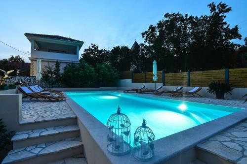 Holiday Home "trend"