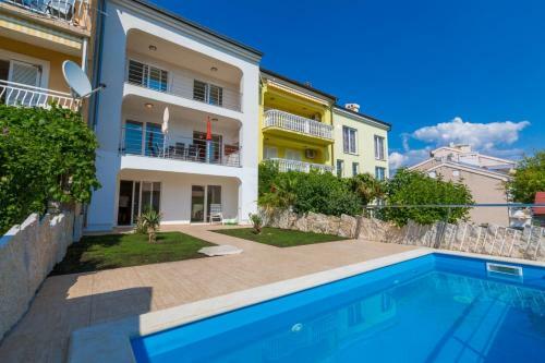 Apartamentos Abert Susi