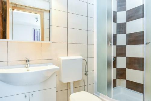 Hostal Villa Vrebac Badem On The Peljesac Peninsula