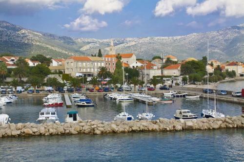 Hostal Villa Vrebac Badem On The Peljesac Peninsula