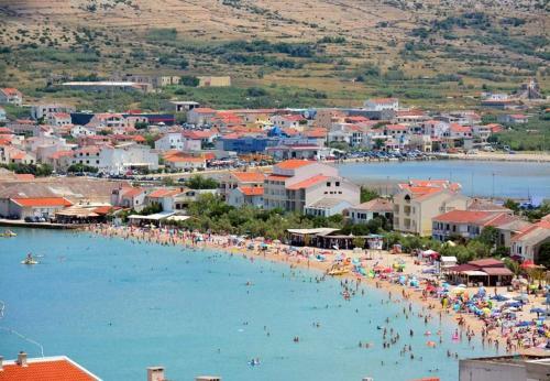 Apartment Amar - 100m From Beach