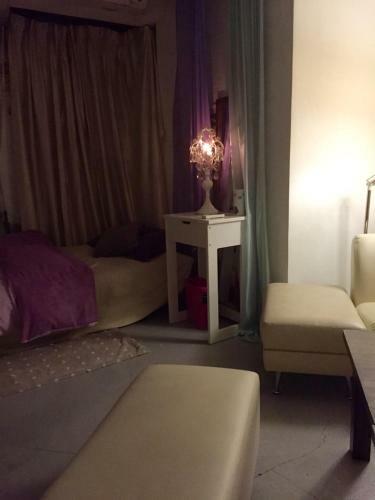 Hostal A La Maison