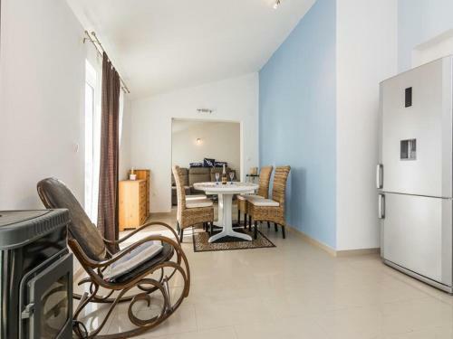 Tranquil Apartment In Podlug With Balcony And Garden